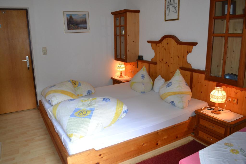 Gaestehaus Huben Huben  Rum bild